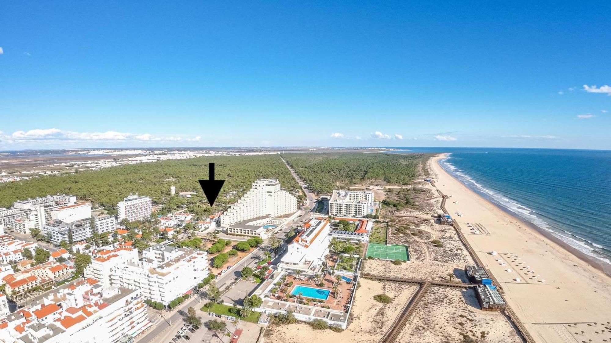 Moradia Tradicional No Centro A 100M Da Praia Monte Gordo Exteriér fotografie